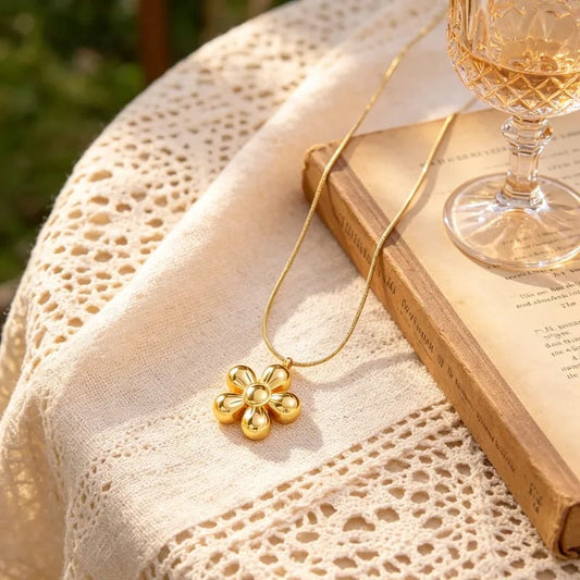 Flower locket
