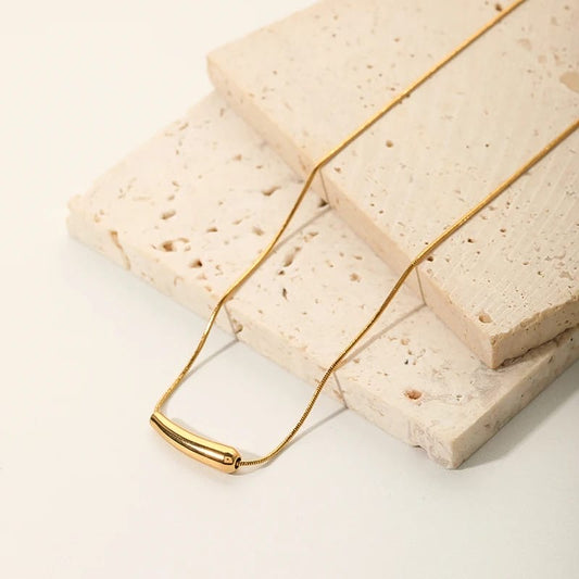 Clavicle locket