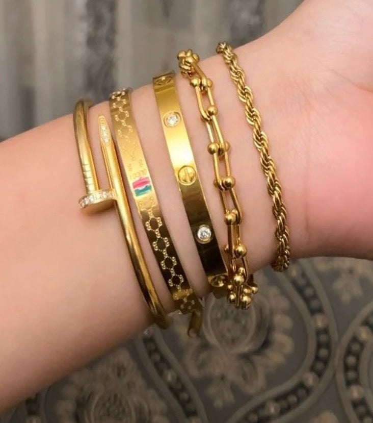 Pack of 5 daily wear bracelets