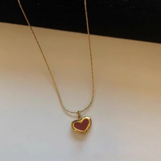 Heart pendent